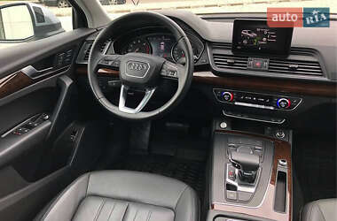 Внедорожник / Кроссовер Audi Q5 2019 в 