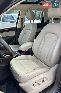 Внедорожник / Кроссовер Audi Q5 2016 в 