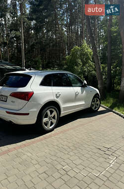 Внедорожник / Кроссовер Audi Q5 2011 в 