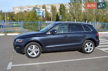 Внедорожник / Кроссовер Audi Q5 2012 в 