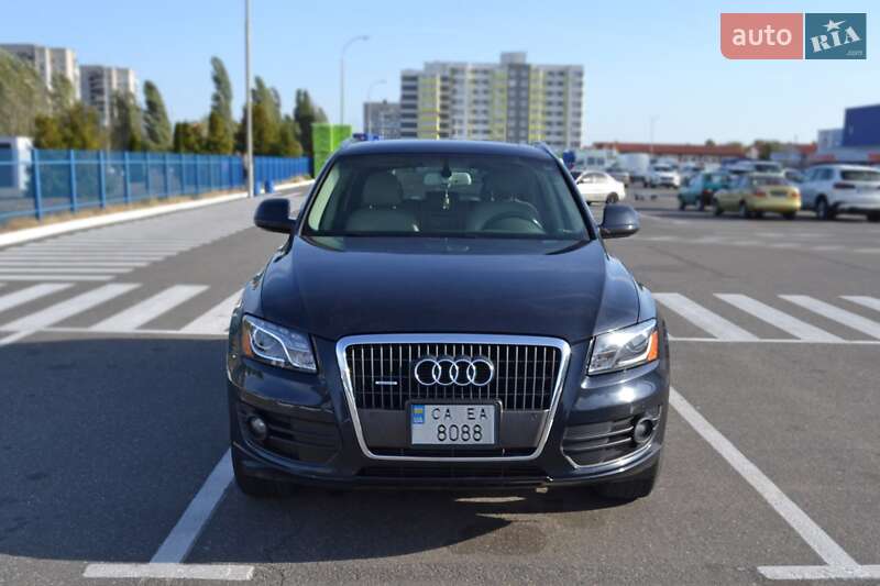 Внедорожник / Кроссовер Audi Q5 2012 в Черкассах
