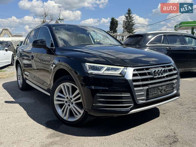 Внедорожник / Кроссовер Audi Q5 2019 в Тернополе