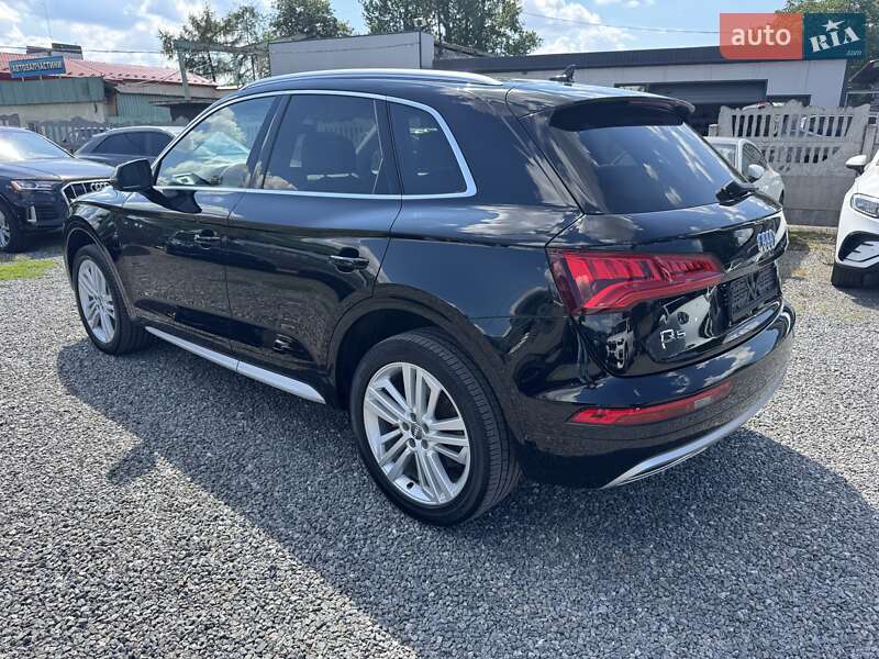 Внедорожник / Кроссовер Audi Q5 2019 в Тернополе