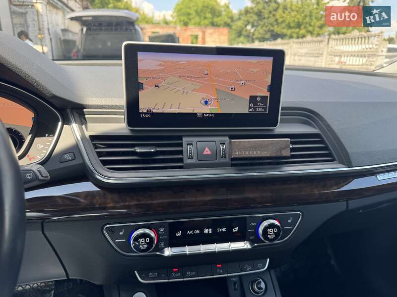 Внедорожник / Кроссовер Audi Q5 2019 в Тернополе