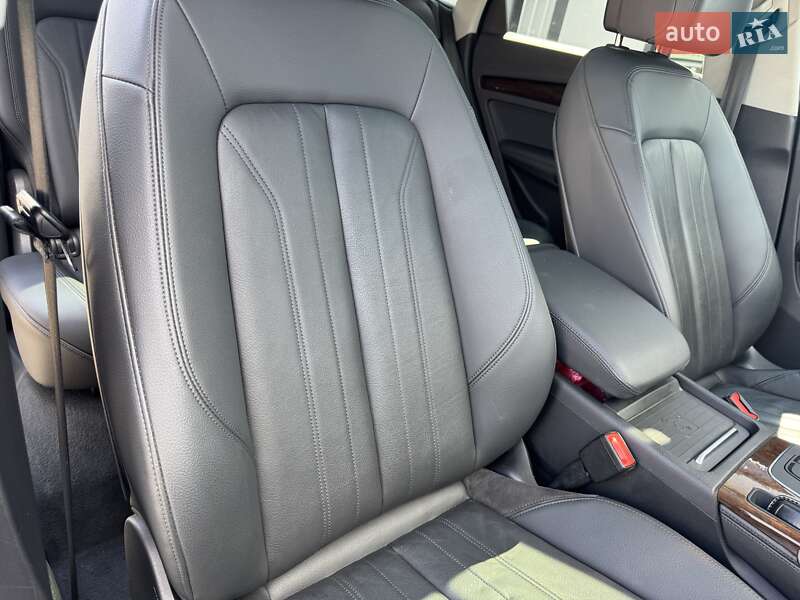 Внедорожник / Кроссовер Audi Q5 2019 в Тернополе