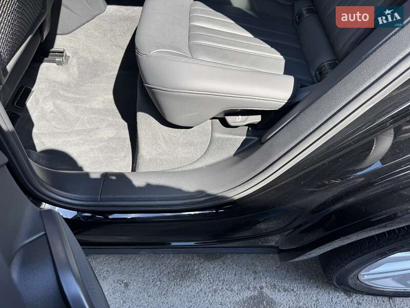 Внедорожник / Кроссовер Audi Q5 2019 в Тернополе