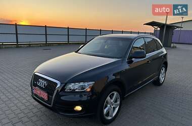 Внедорожник / Кроссовер Audi Q5 2012 в 