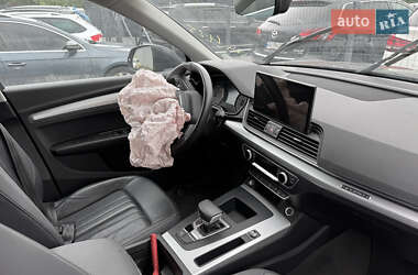 Внедорожник / Кроссовер Audi Q5 2023 в 