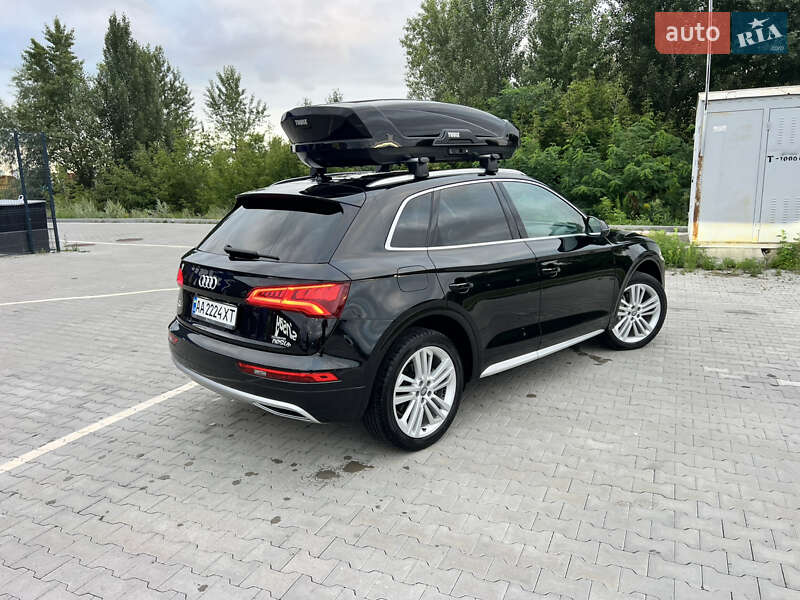 Внедорожник / Кроссовер Audi Q5 2019 в Киеве