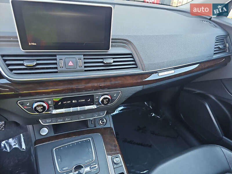 Внедорожник / Кроссовер Audi Q5 2019 в Львове