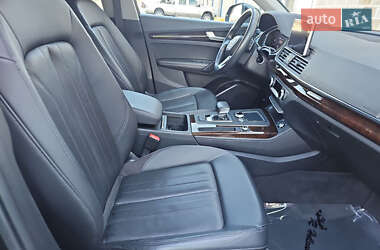 Внедорожник / Кроссовер Audi Q5 2019 в 