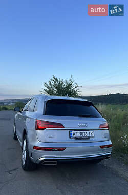 Позашляховик / Кросовер Audi Q5 2024 в 