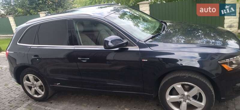 Внедорожник / Кроссовер Audi Q5 2012 в Самборе