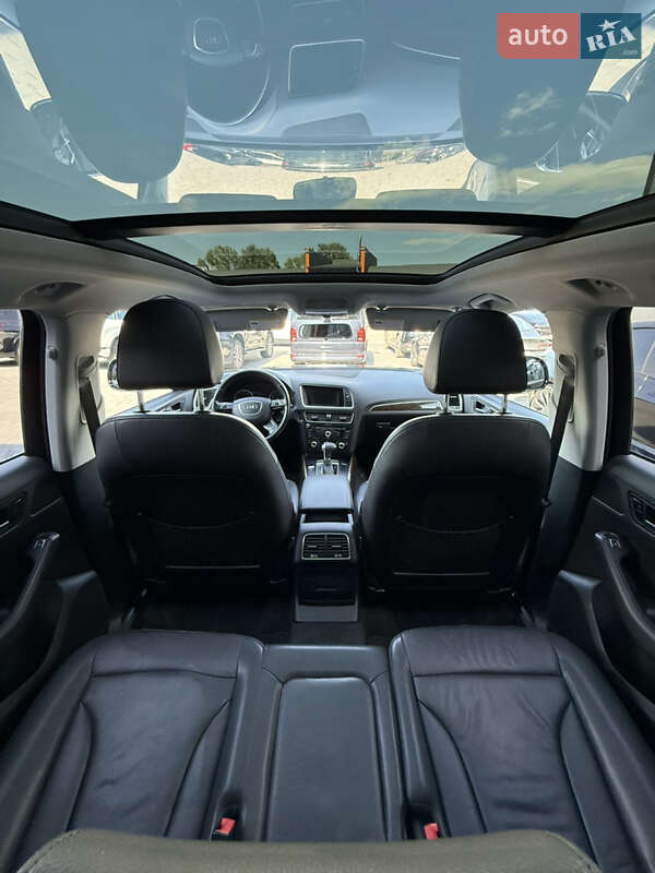 Внедорожник / Кроссовер Audi Q5 2013 в Черновцах