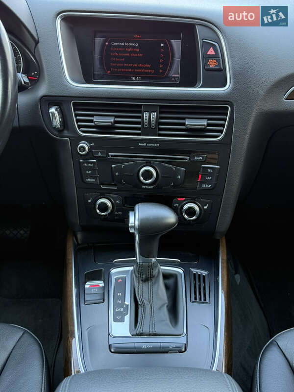 Внедорожник / Кроссовер Audi Q5 2013 в Черновцах