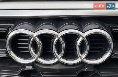 Внедорожник / Кроссовер Audi Q5 2022 в 