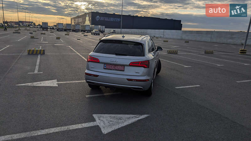Внедорожник / Кроссовер Audi Q5 2017 в Львове фото 18 Внедорожник / Кроссовер Audi Q5 2017 в Львове