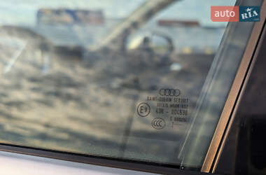 Внедорожник / Кроссовер Audi Q5 2017 в 