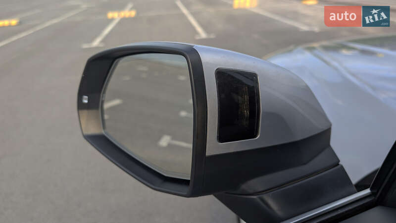 Внедорожник / Кроссовер Audi Q5 2017 в Львове фото 66 Внедорожник / Кроссовер Audi Q5 2017 в Львове