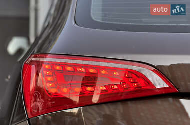 Внедорожник / Кроссовер Audi Q5 2011 в 