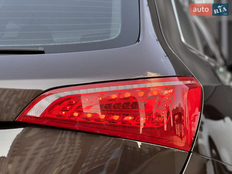 Позашляховик / Кросовер Audi Q5 2011 в Києві