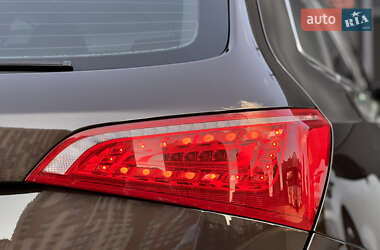 Внедорожник / Кроссовер Audi Q5 2011 в 
