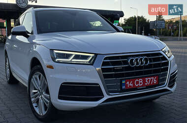 Внедорожник / Кроссовер Audi Q5 2018 в Луцке