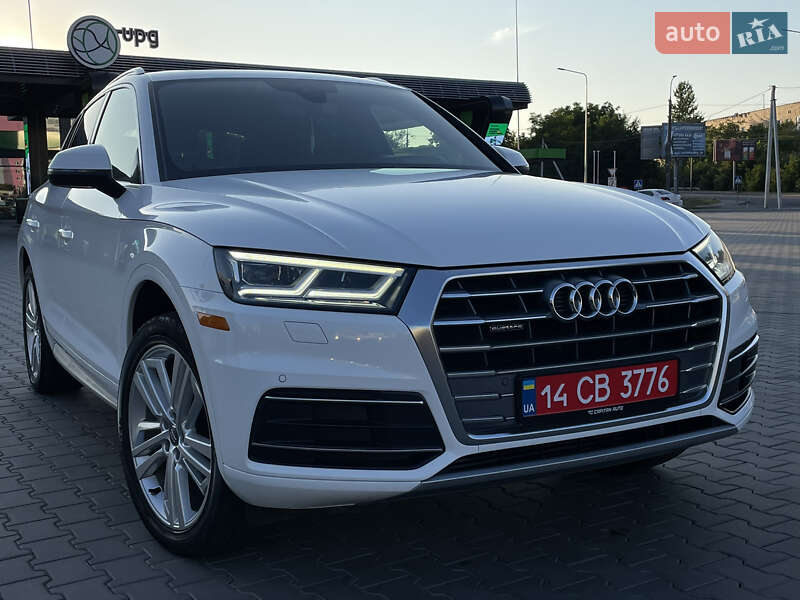 Внедорожник / Кроссовер Audi Q5 2018 в Луцке