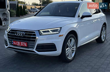 Позашляховик / Кросовер Audi Q5 2018 в Луцьку
