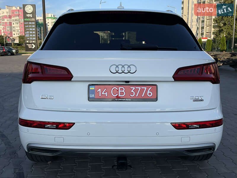 Внедорожник / Кроссовер Audi Q5 2018 в Луцке