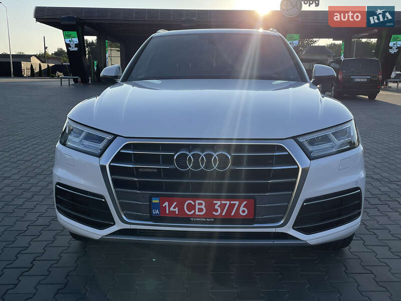 Внедорожник / Кроссовер Audi Q5 2018 в Луцке