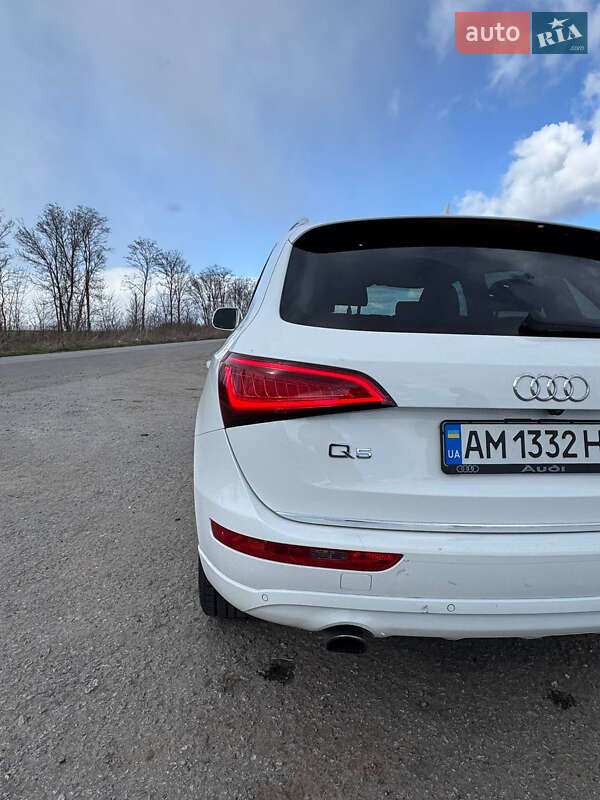 Внедорожник / Кроссовер Audi Q5 2014 в Романове