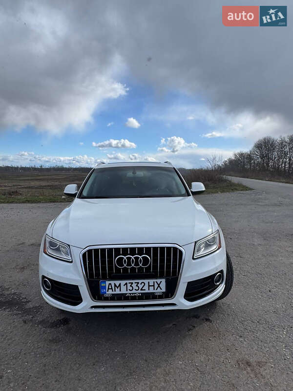 Внедорожник / Кроссовер Audi Q5 2014 в Романове