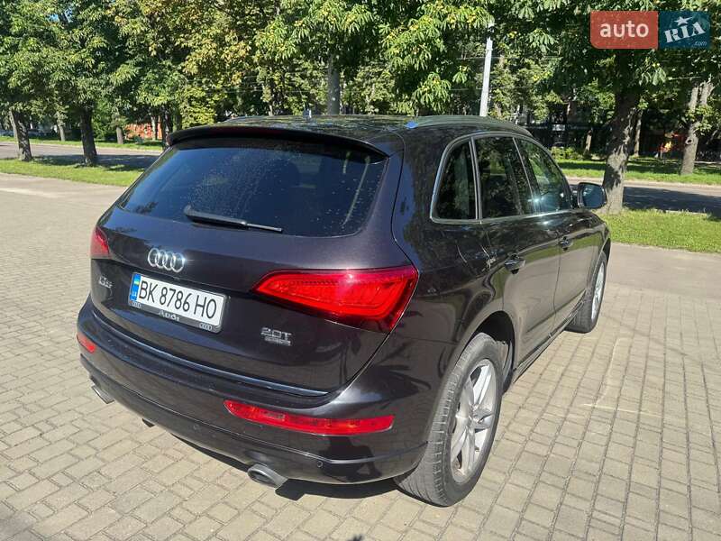 Внедорожник / Кроссовер Audi Q5 2016 в Ровно