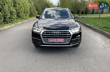 Внедорожник / Кроссовер Audi Q5 2019 в 