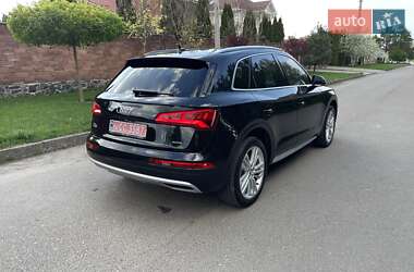 Внедорожник / Кроссовер Audi Q5 2019 в 