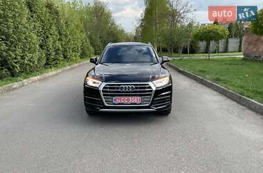 Внедорожник / Кроссовер Audi Q5 2019 в 
