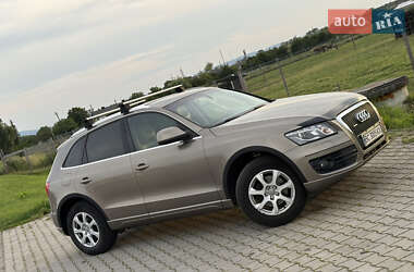 Внедорожник / Кроссовер Audi Q5 2009 в 