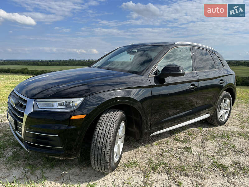 Внедорожник / Кроссовер Audi Q5 2018 в Львове