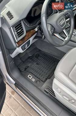 Внедорожник / Кроссовер Audi Q5 2019 в 
