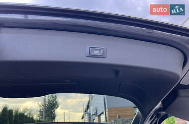 Внедорожник / Кроссовер Audi Q5 2016 в 