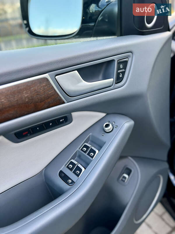 Внедорожник / Кроссовер Audi Q5 2014 в Киеве