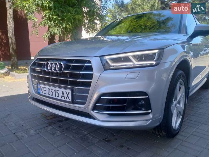 Внедорожник / Кроссовер Audi Q5 2019 в Днепре