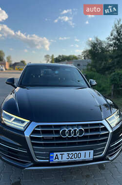 Внедорожник / Кроссовер Audi Q5 2018 в Ивано-Франковске