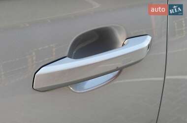 Внедорожник / Кроссовер Audi Q5 2023 в 