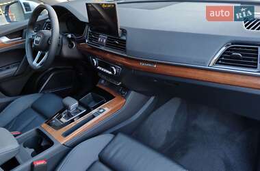 Внедорожник / Кроссовер Audi Q5 2023 в 
