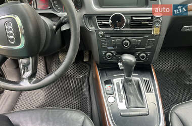Внедорожник / Кроссовер Audi Q5 2012 в 
