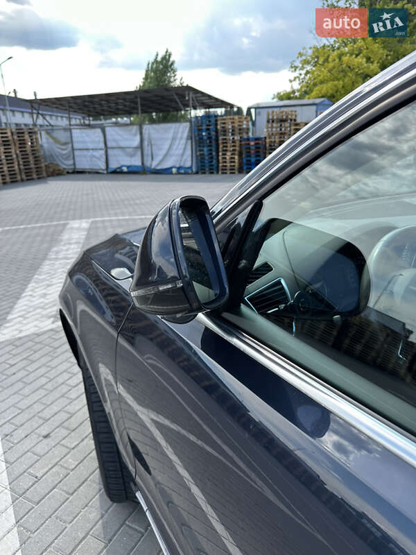 Внедорожник / Кроссовер Audi Q5 2016 в Тернополе