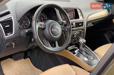 Внедорожник / Кроссовер Audi Q5 2012 в 