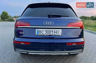 Внедорожник / Кроссовер Audi Q5 2021 в 